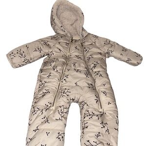 Jessica Simpson Baby Girls’ Winter Printed Snowsuit White Sand Size 18m